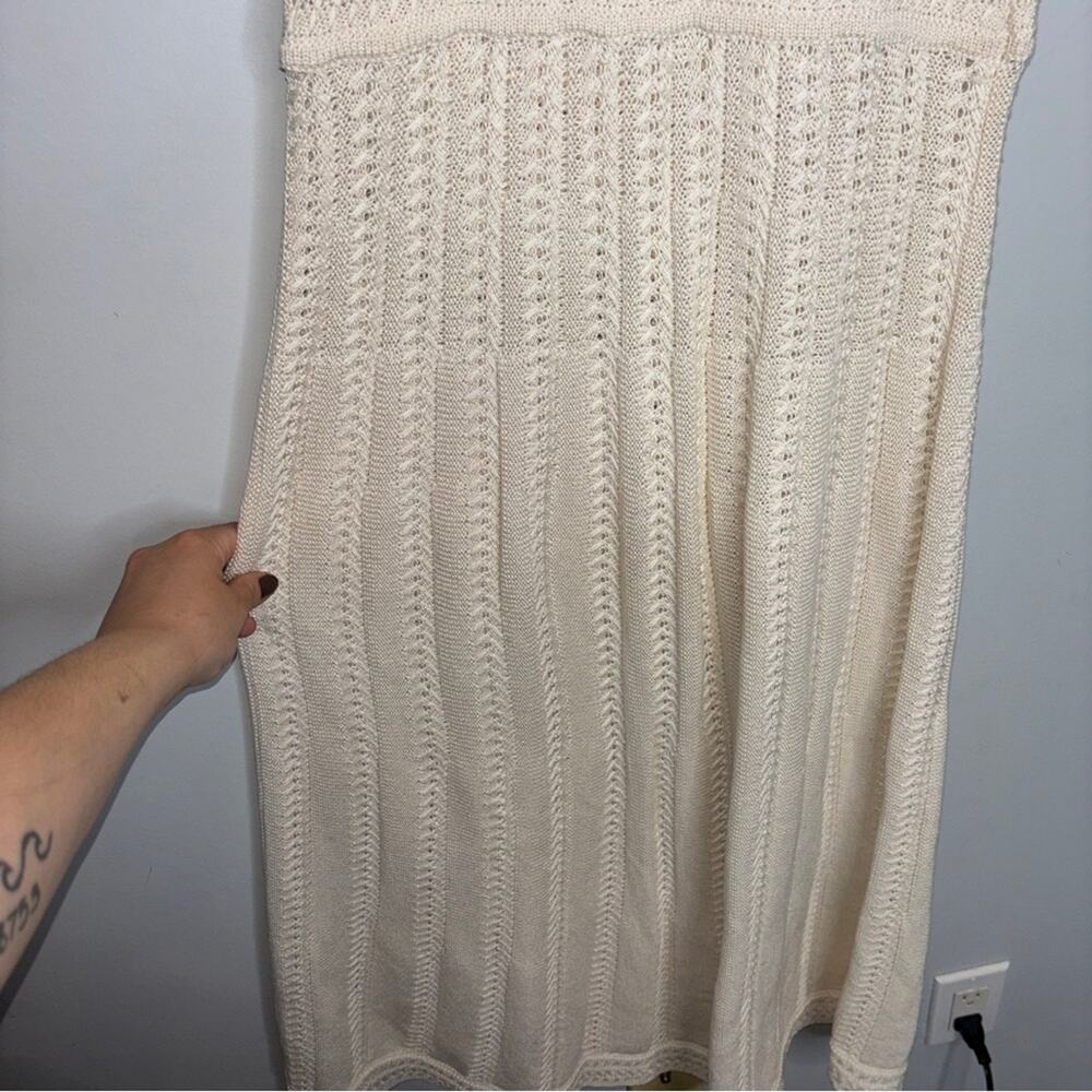 DH New York Layla Knit Midi Dress - Picture 7 of 9